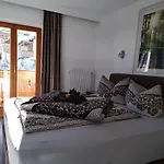 Leon-3 By Interhome شقة فينكنبرغ